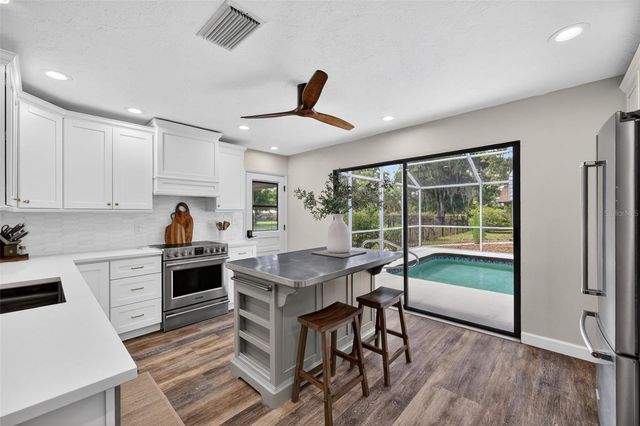 6147 HUPA ROAD, Sarasota, FL 34241
