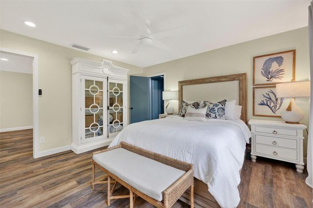 6147 HUPA ROAD, Sarasota, FL 34241