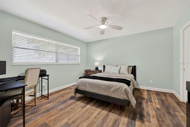6147 HUPA ROAD, Sarasota, FL 34241