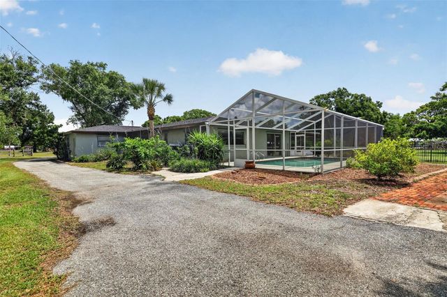 6147 HUPA ROAD, Sarasota, FL 34241