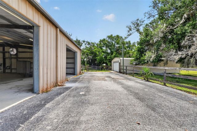 6147 HUPA ROAD, Sarasota, FL 34241