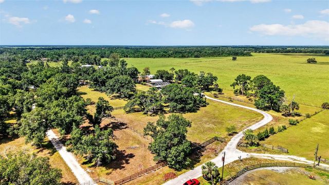 6147 HUPA ROAD, Sarasota, FL 34241