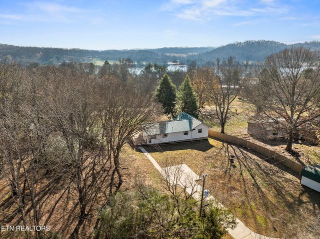 116 Thomas Lane, Kingston, TN 37763