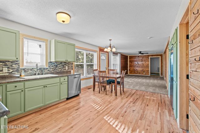 116 Thomas Lane, Kingston, TN 37763