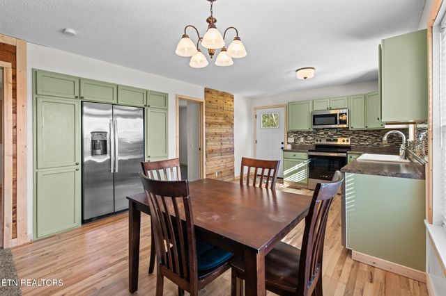 116 Thomas Lane, Kingston, TN 37763