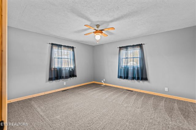 116 Thomas Lane, Kingston, TN 37763