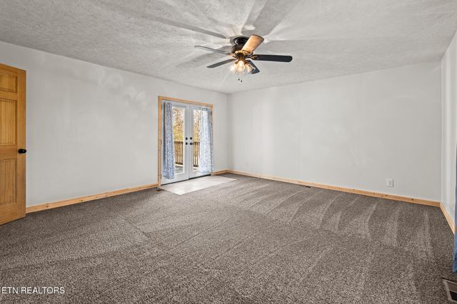 116 Thomas Lane, Kingston, TN 37763