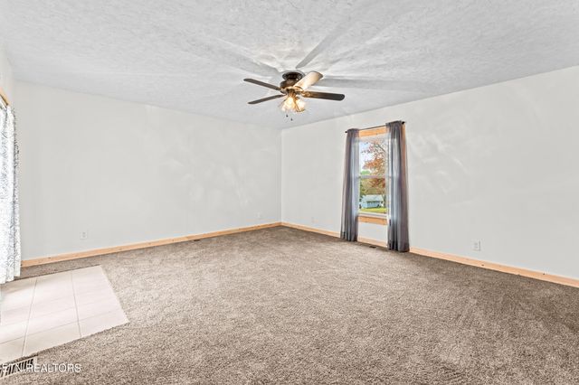 116 Thomas Lane, Kingston, TN 37763