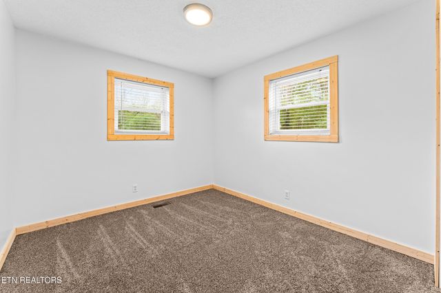 116 Thomas Lane, Kingston, TN 37763