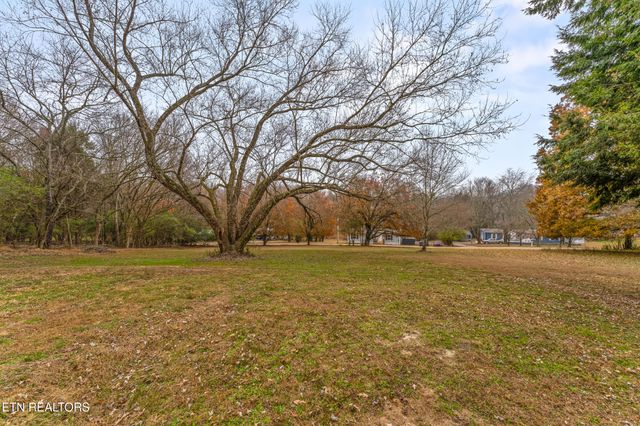 116 Thomas Lane, Kingston, TN 37763