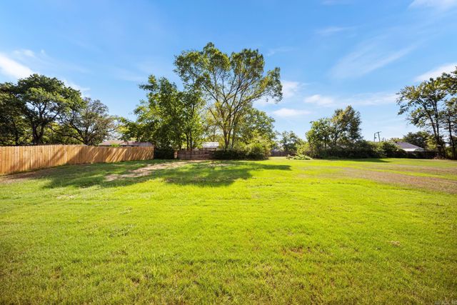 20 Ledrick Circle, Mayflower, AR 72106