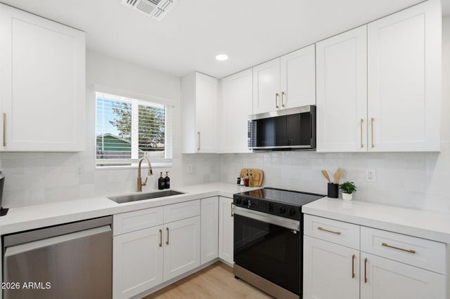 2626 E BILLINGS Street, Mesa, AZ 85213