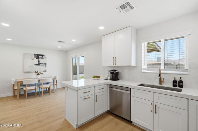2626 E BILLINGS Street, Mesa, AZ 85213