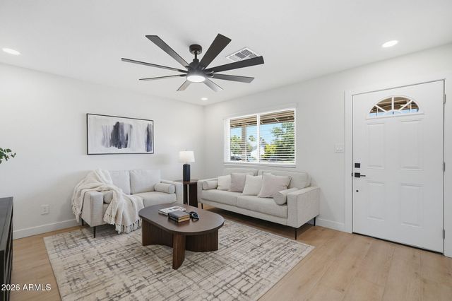 2626 E BILLINGS Street, Mesa, AZ 85213