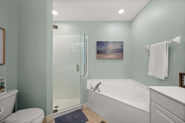 6265 Wilshire Pines CIR 1103, Naples, FL 34109