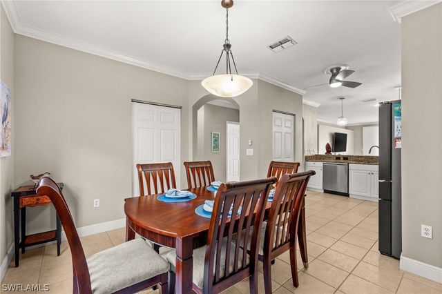 6265 Wilshire Pines CIR 1103, Naples, FL 34109