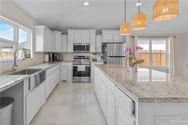 1821 Providence Avenue, Mcallen, TX 78504