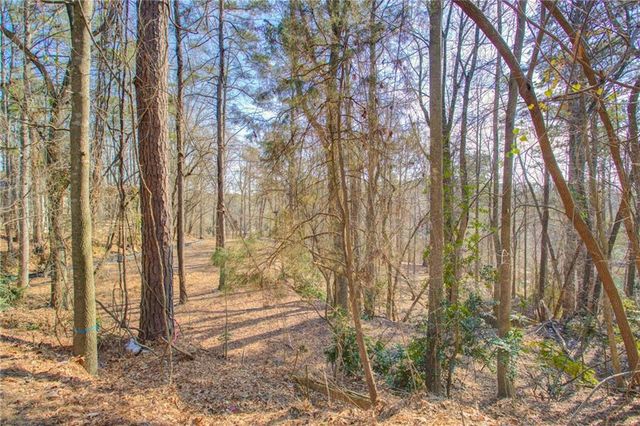 20 Pine Forest Circle, Gainesville, GA 30504