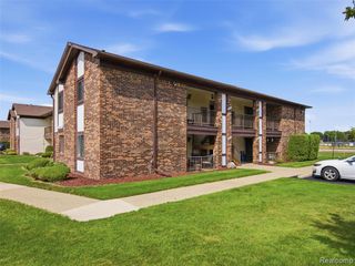 29714 Utica Road, Roseville, MI 48066