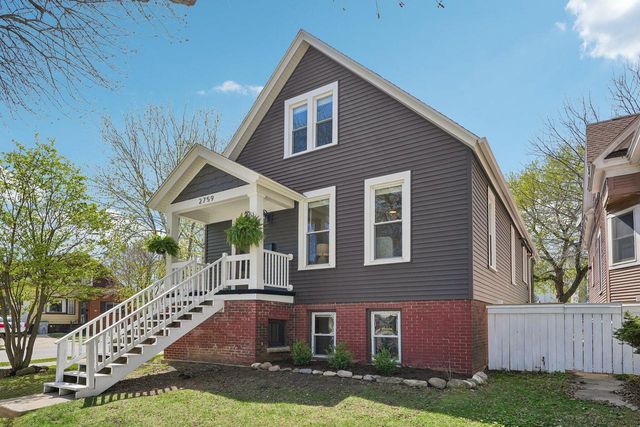 2759 Burrell STREET, Milwaukee, WI 53207