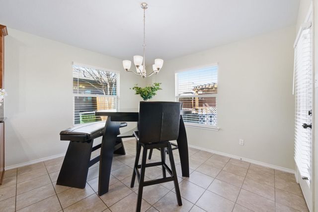 117 Hematite LN, Jarrell, TX 76537