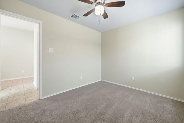 117 Hematite LN, Jarrell, TX 76537