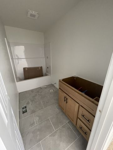 100 Donald Dr, Lafayette, TN 37083
