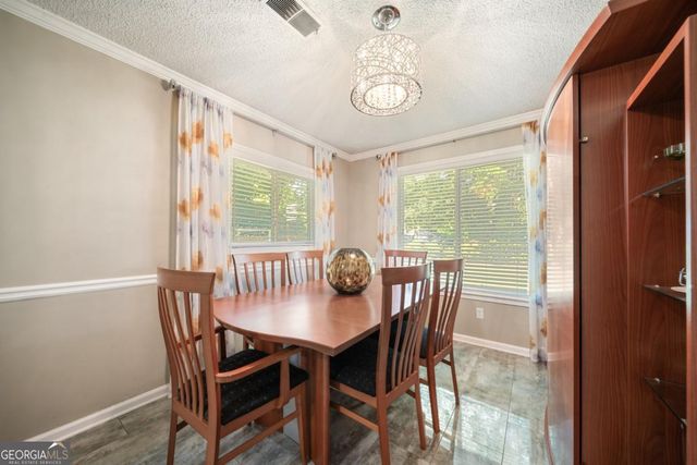 2760 Baramore Road NE, Marietta, GA 30062