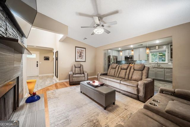 2760 Baramore Road NE, Marietta, GA 30062