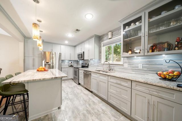 2760 Baramore Road NE, Marietta, GA 30062