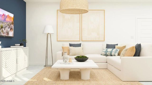 33972 N FIORE Drive, San Tan Valley, AZ 85143