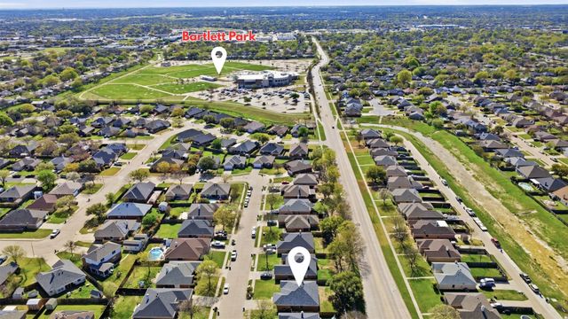 747 Tanglewood Drive, Burleson, TX 76028