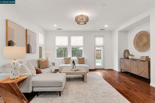 4860 Cornflower St, San Ramon, CA 94582