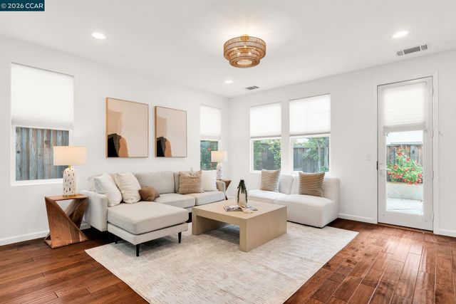 4860 Cornflower St, San Ramon, CA 94582