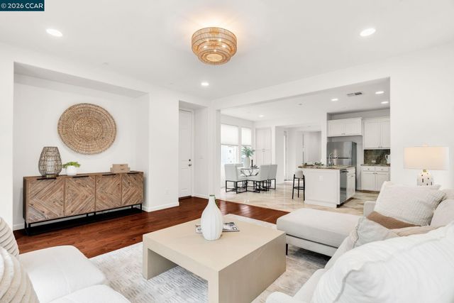 4860 Cornflower St, San Ramon, CA 94582
