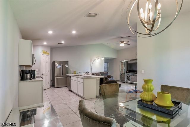 1139 NW 14th TER, Cape Coral, FL 33993