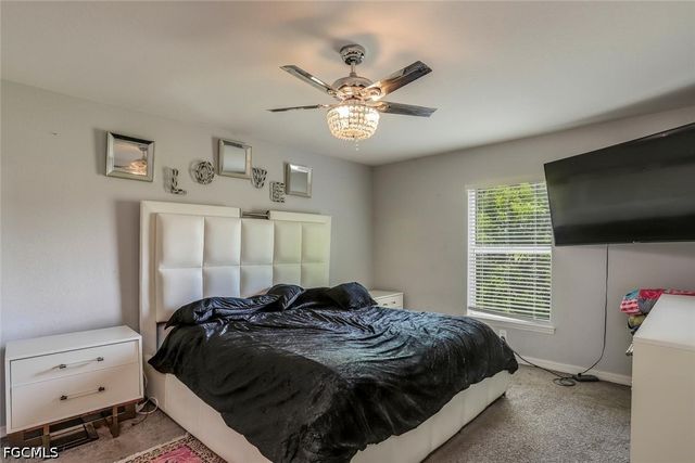 1139 NW 14th TER, Cape Coral, FL 33993