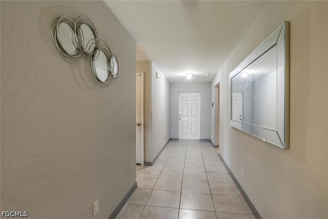 1139 NW 14th TER, Cape Coral, FL 33993