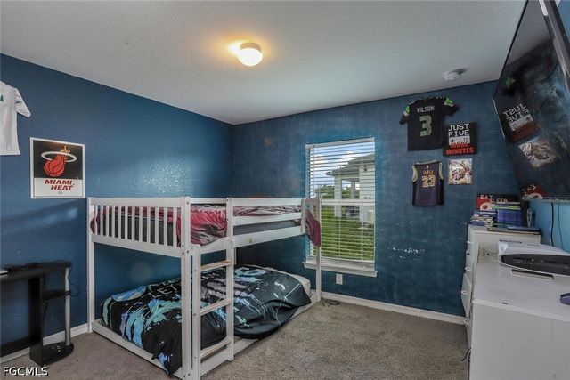 1139 NW 14th TER, Cape Coral, FL 33993
