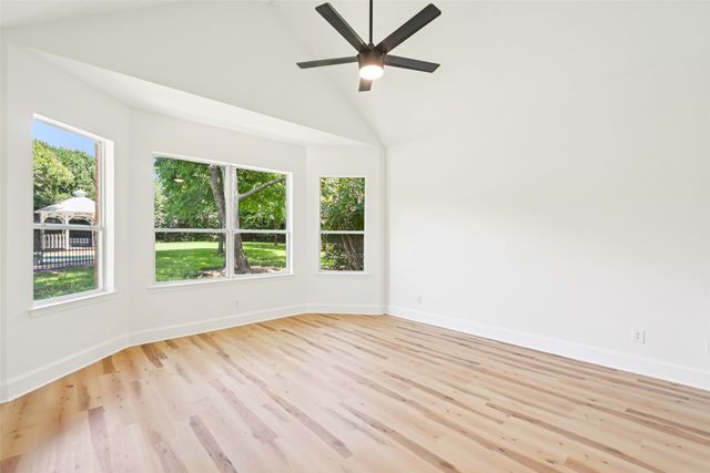 904 Windmill Court, Cedar Hill, TX 75104