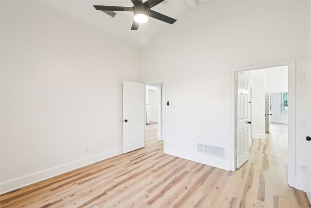 904 Windmill Court, Cedar Hill, TX 75104
