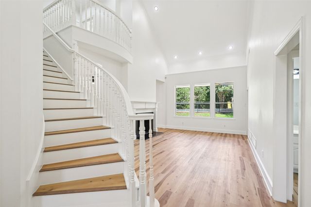 904 Windmill Court, Cedar Hill, TX 75104