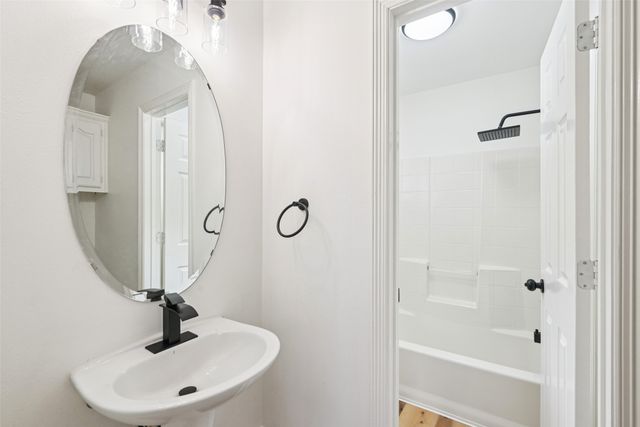 904 Windmill Court, Cedar Hill, TX 75104