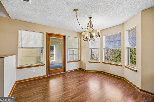 279 Pine Avenue, Kingsland, GA 31548