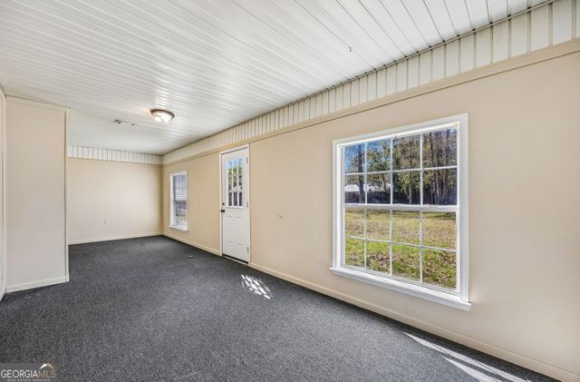 279 Pine Avenue, Kingsland, GA 31548