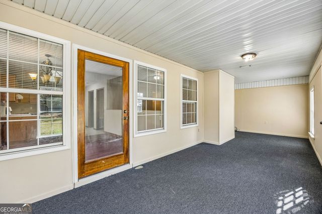 279 Pine Avenue, Kingsland, GA 31548