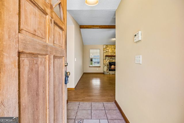 279 Pine Avenue, Kingsland, GA 31548