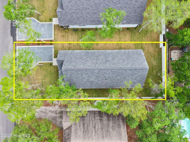 104 NW 23rd Street, Oak Island, NC 28465