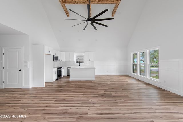 104 NW 23rd Street, Oak Island, NC 28465