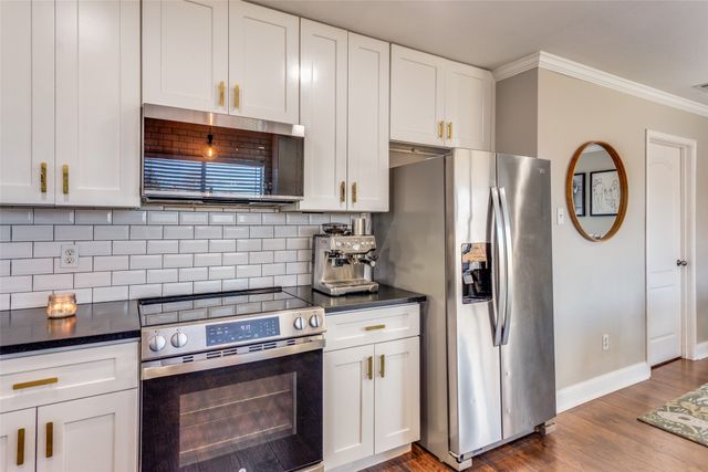 10628 Winding Passage Way, Fort Worth, TX 76131